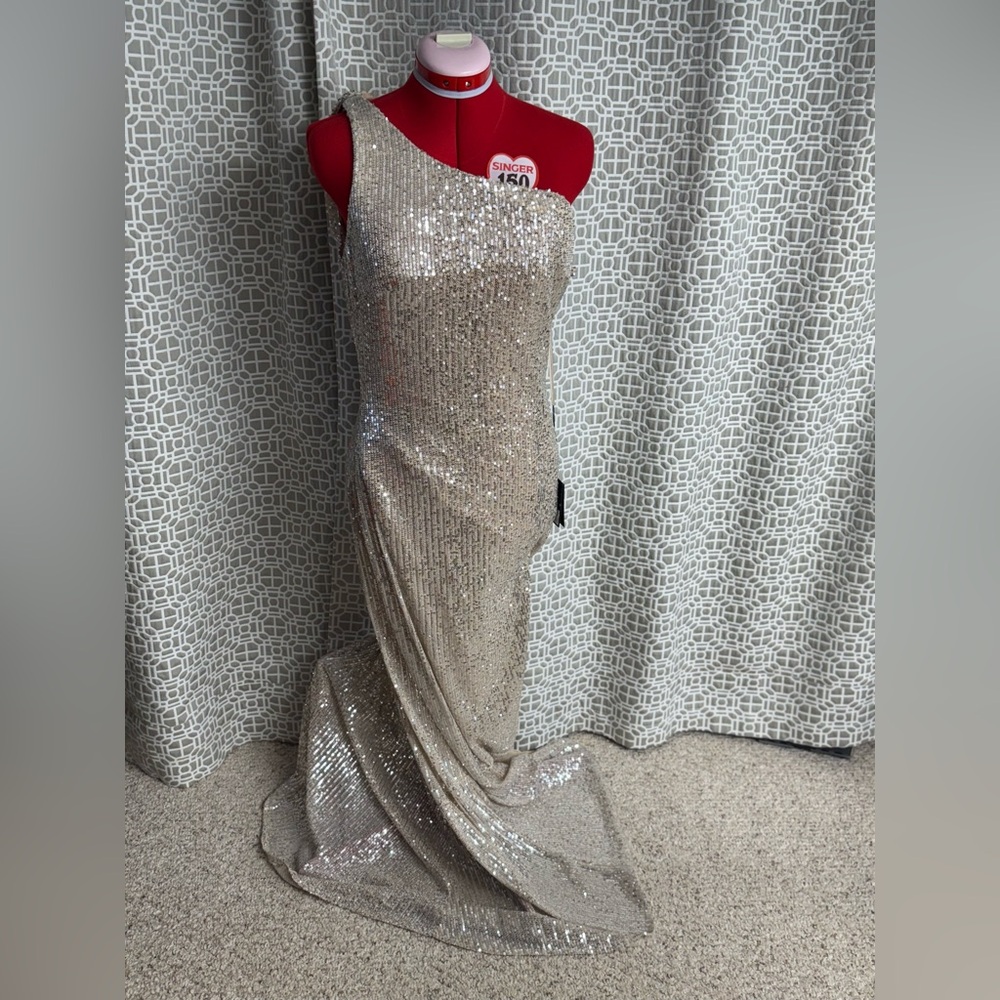NWT Elegant champagne Sequin one shoulder full Length dress